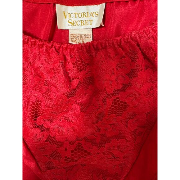 Vintage Victoria’s Secret S Panties Red Satin Lace High Leg Brief Gold Label Y2K - Picture 3 of 5